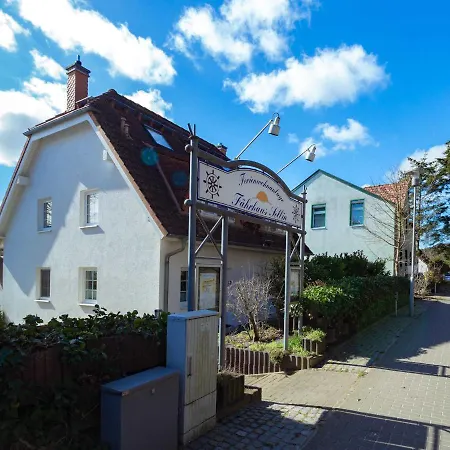 Faehrhaus - 2 *