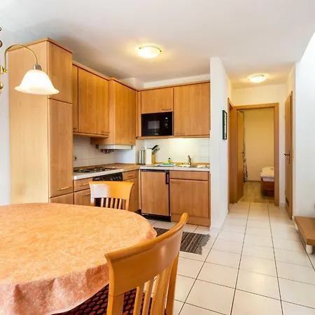 Appartement Faehrhaus - 2 *